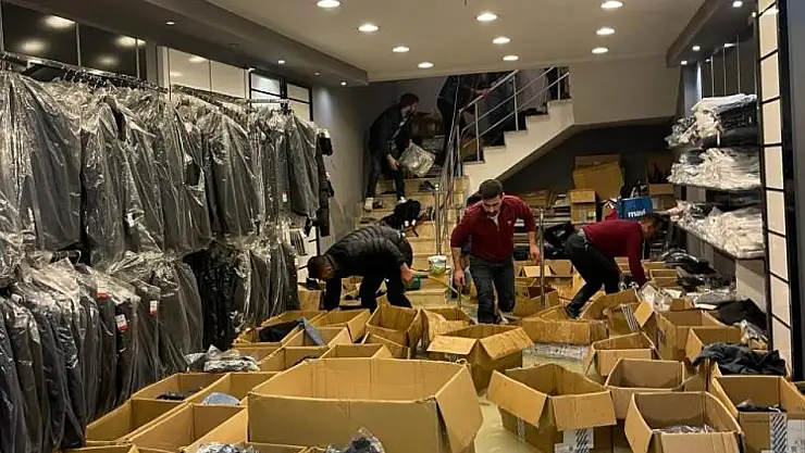 Sağanak etkili oldu, iş yeri sular altına kaldı