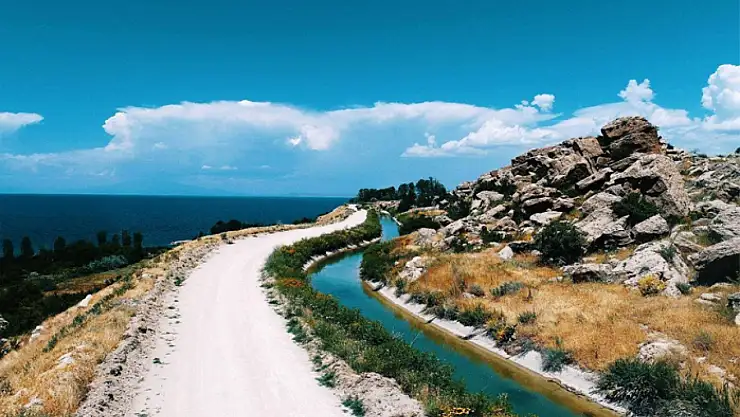 Şamran kanalını kirletmeyin