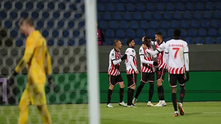 Samsunspor beraberliğe rağmen hala zirvede!