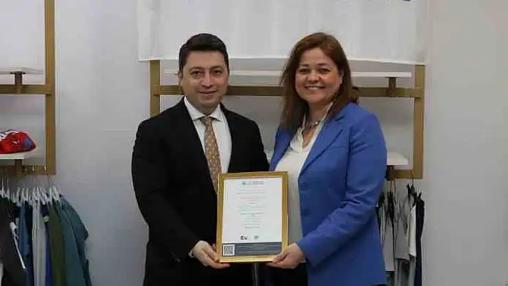 Sanayinin devleri yeşil enerjiden vazgeçmiyor