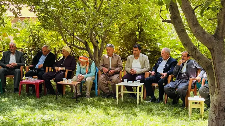 Şemdinli'de iki aile arasındaki husumet barışla sonuçlandı