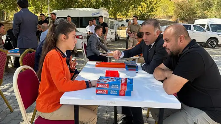 Sınır hattındaki öğrencilere 'Akıl ve zeka oyunları' desteği