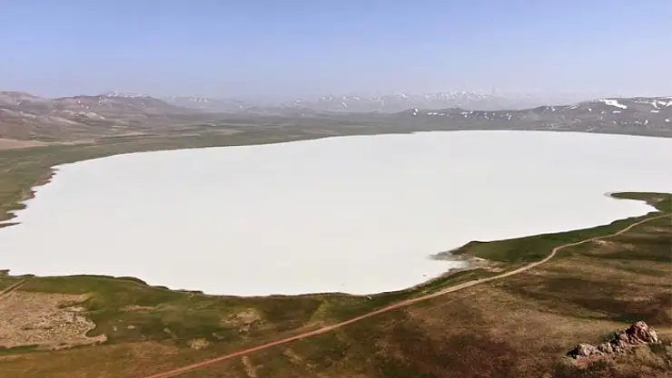 Son yağışlar Akgöl'ü tekrar canlandırdı