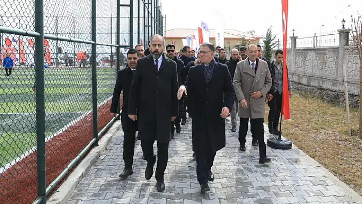 Spor kompleksleri hizmete açıldı