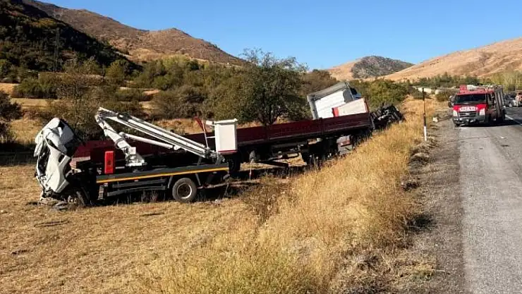 Tatvan'da trafik kazası: 2 yaralı