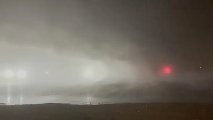 Tatvan'da yoğun sis sürücülere zor anlar yaşattı