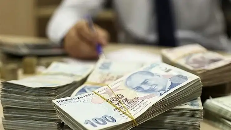 Toplam ciro yıllık yüzde 32,7 arttı