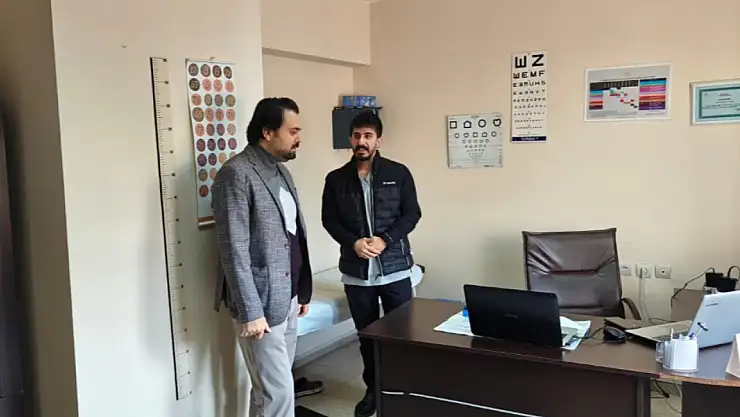 Tosun, sağlık çalışanlarıyla bir araya geldi