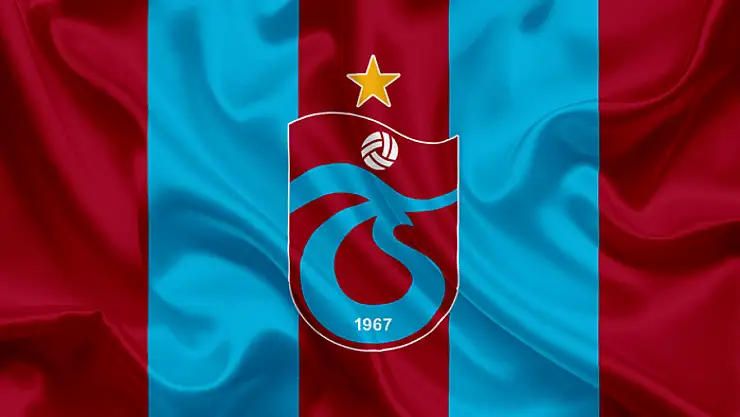 Trabzonspor, 5 futbolcuyu KAP'a bildirdi