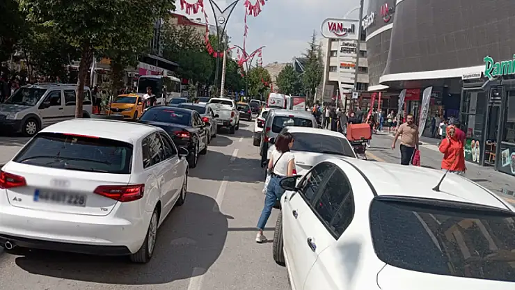 Trafik sorunu çileye döndü