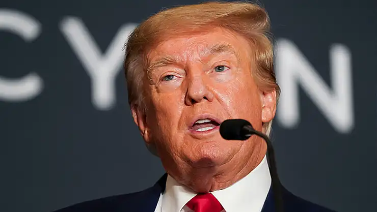 Trump: ABD'de üretilmeyen tüm otomobillere yüzde 25'lik gümrük vergisi uygulanacak