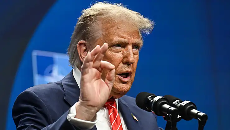 Trump, çip ve yarı iletken ithalatına yüzde 100 gümrük vergisi uygulanacağını açıkladı