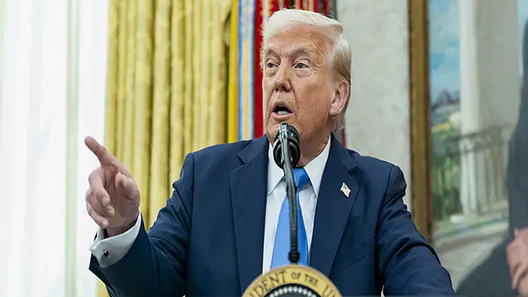 Trump'tan FED'e: Yavaş hareket eden FED faizleri düşürmeli