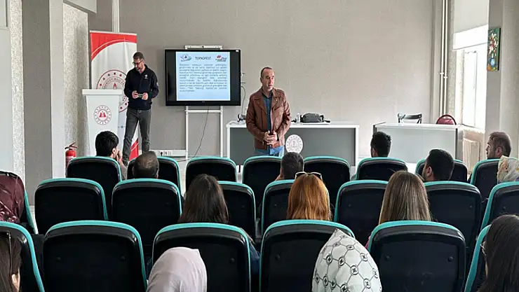 TÜBİTAK ve Teknofest proje tanıtımları Muradiye'de gerçekleşti