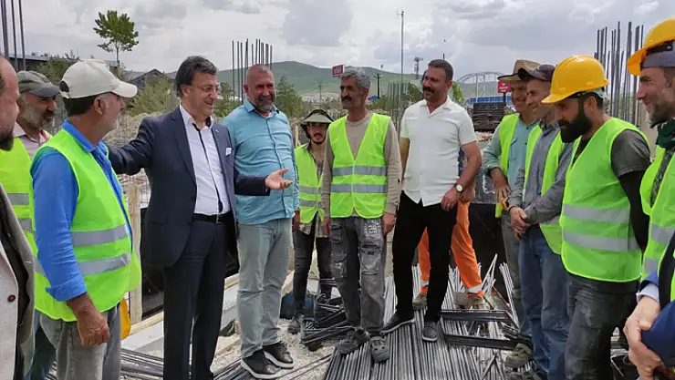 Türkmenoğlu, yapımı devam eden yatırımları inceledi