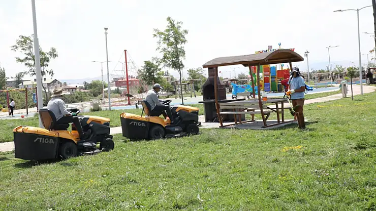 Tuşba Belediyesi'nden bakım onarım çalışması