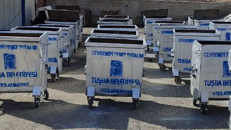Tuşba Belediyesi'nden çöp konteynerlerine bakım