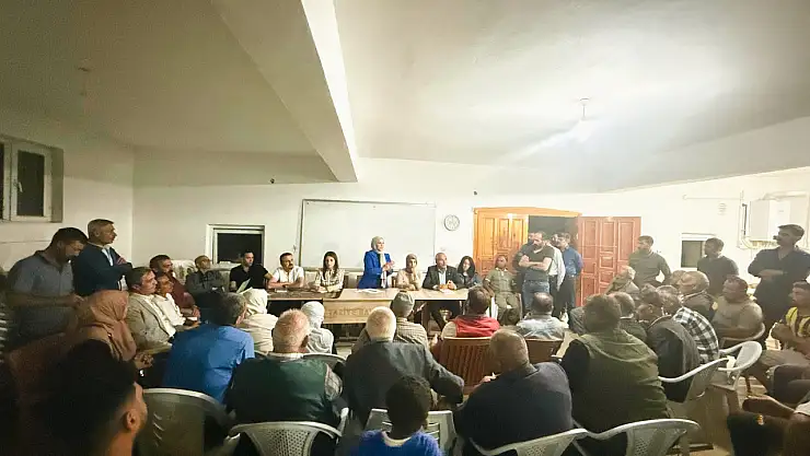 Tuşba Belediyesi'nden mahalle halkıyla istişare toplantısı