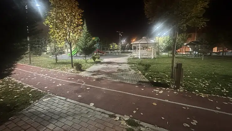 Tuşba Belediyesi'nden parklarda gece denetimi