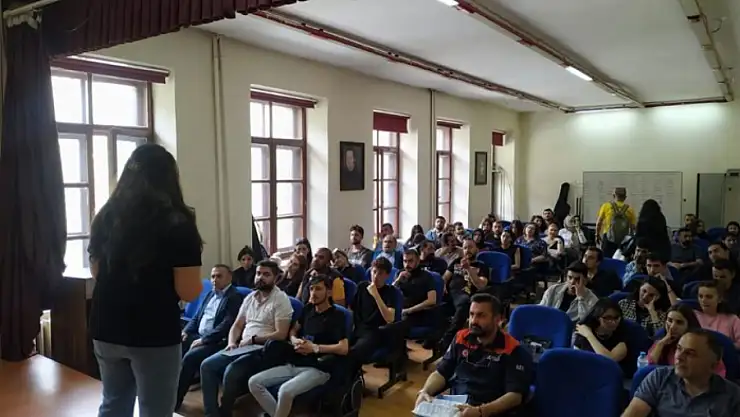 Üniversite öğrencilerine AFAD eğitimi