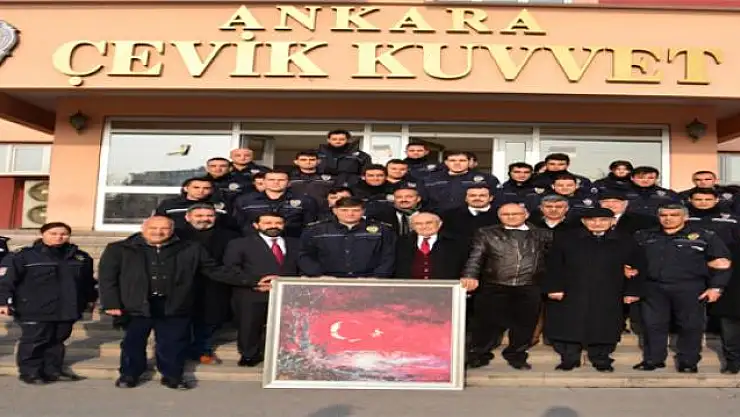 Ankara Ercişliler Derneği'nden Çevik Kuvvet Polisine ziyaret