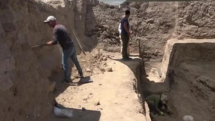 Urartu'nun göz bebeği Haldi Tapınağı adım adım gün yüzüne çıkarılıyor