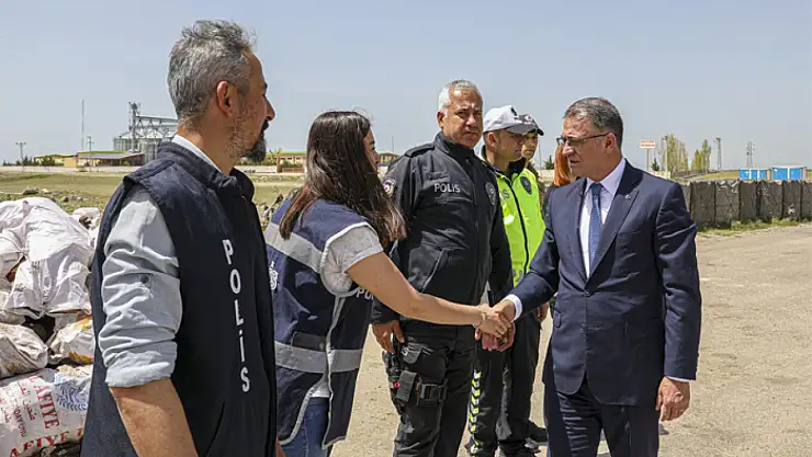 Vali Balcı'dan polislere ziyaret