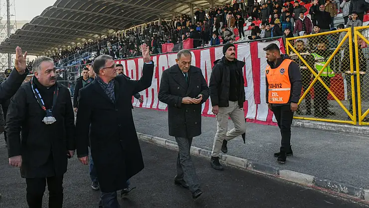 Vali Balcı'dan Vanspor'a tesis müjdesi