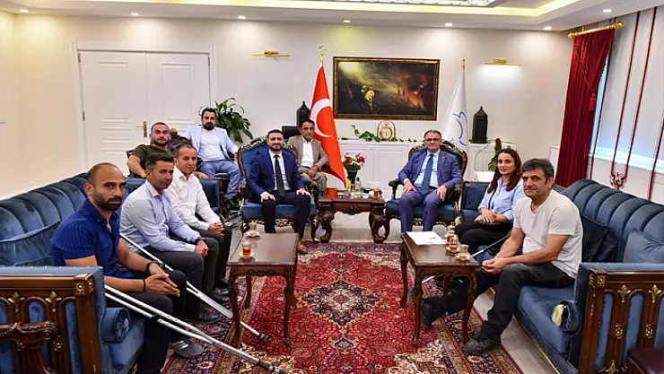 Vali Balcı, engelli sporcuları kabul etti