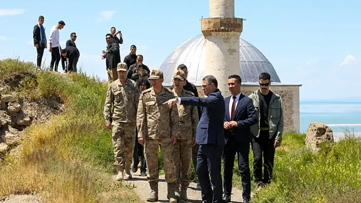 Vali Balcı, Süleyman Han Camii'ni inceledi