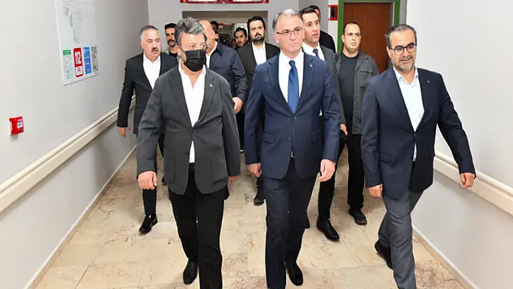 Vali Balcı ve Milletvekili Türkmenoğlu'ndan hasta ziyareti