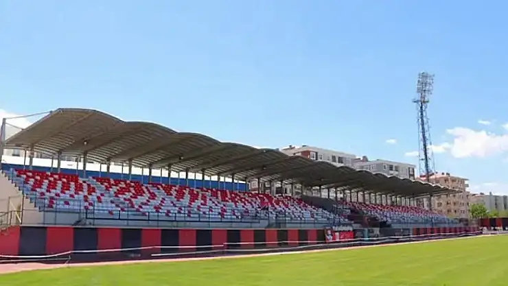 Van Atatürk Şehir Stadının reklam panoları kiraya veriliyor