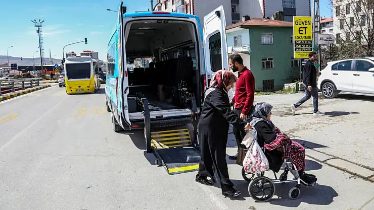 Van Büyükşehir Belediyesinden engellilere ulaşım desteği