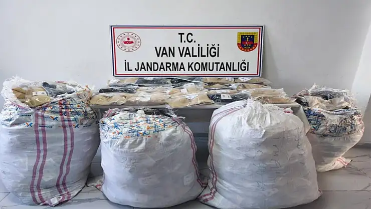 Van'da 1 milyon 50 bin TL değerinde kaçak malzeme ele geçirildi