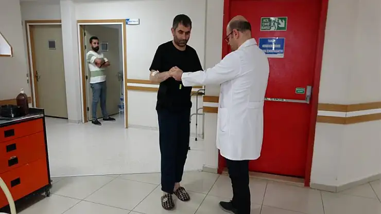 Van'da 15 yıldır bel ağrısı olan hasta ağrılarından kurtuldu