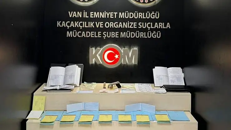 Van'da 19 emekliyi dolandıran 9 şüpheli yakalandı