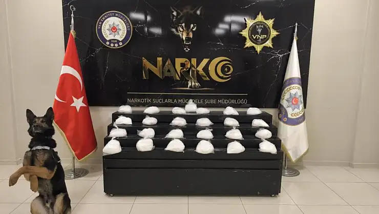 Van'da 25 kilo 200 gram metamfetamin maddesi ele geçirildi