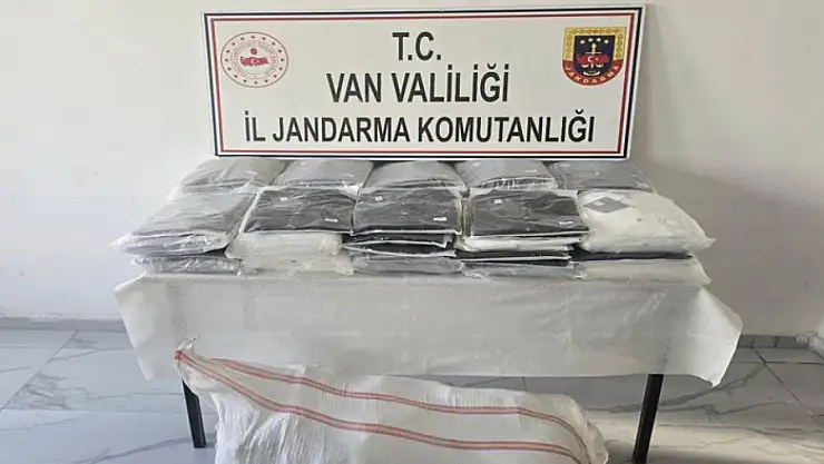Van'da 3 milyon TL değerinde kaçak malzeme ele geçirildi