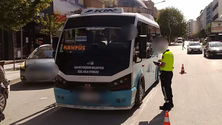 Van'da 38 araç trafikten men edildi