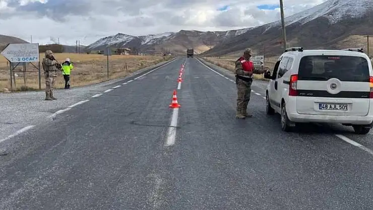 Van'da çeşitli suçlardan 14 kişi tutuklandı
