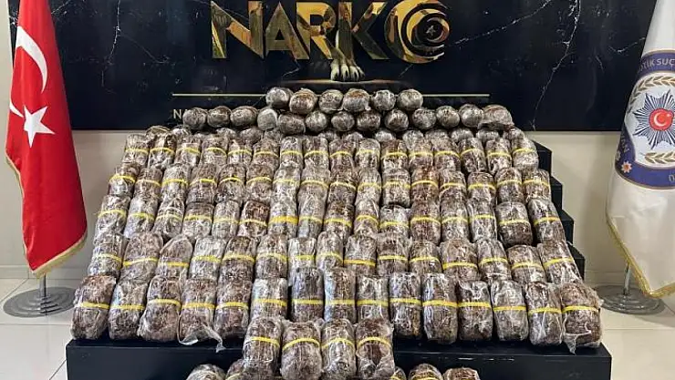 Van'da esrar ele geçirildi