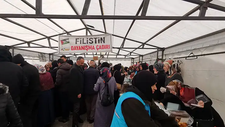 Van'da Filistin Dayanışma Çadırı Kuruldu