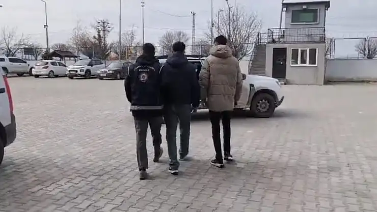 Van'da göçmen kaçakçılığına 6 tutuklama