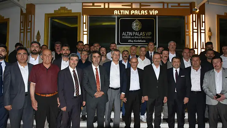 Van'da görkemli aşiret düğünü