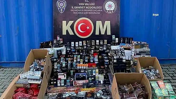 Van'da gümrük kaçağı malzemeler ele geçirildi