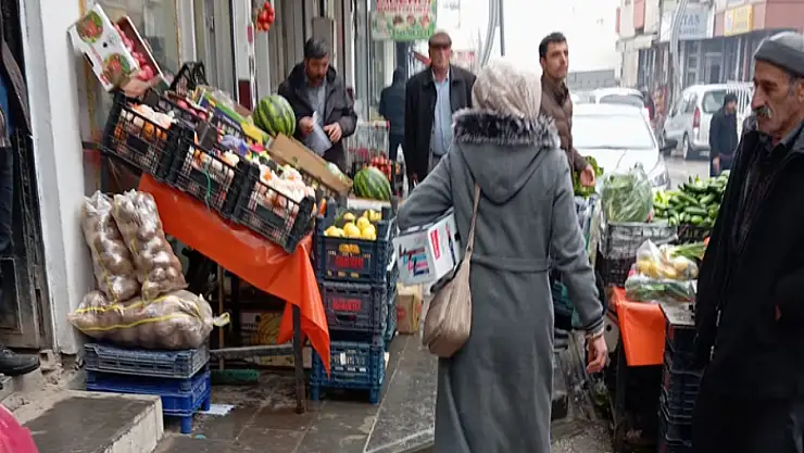 Van'da kaldırım işgallerine son verilsin