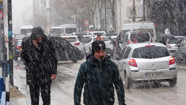 Van'da kar yağışları yeniden başladı