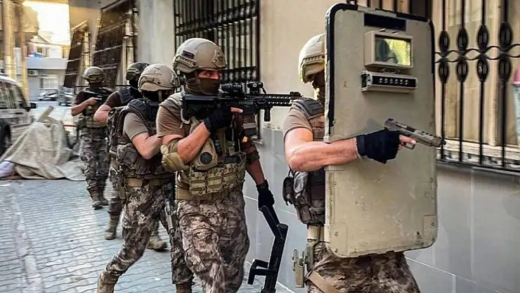 Van'da Mercek-19 operasyonu