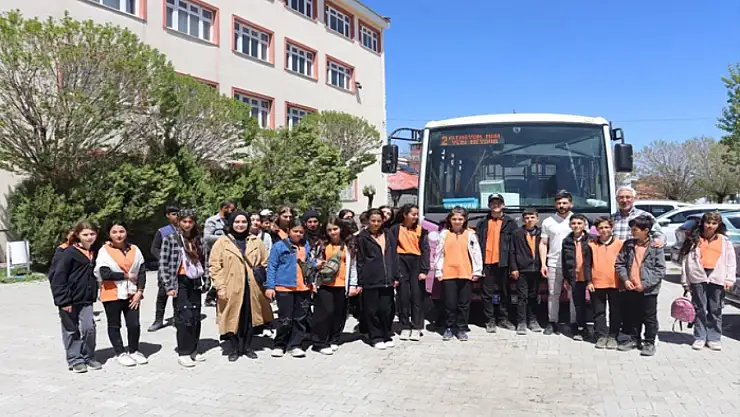 Van'da öğrencilerden meslek yüksekokuluna ziyaret