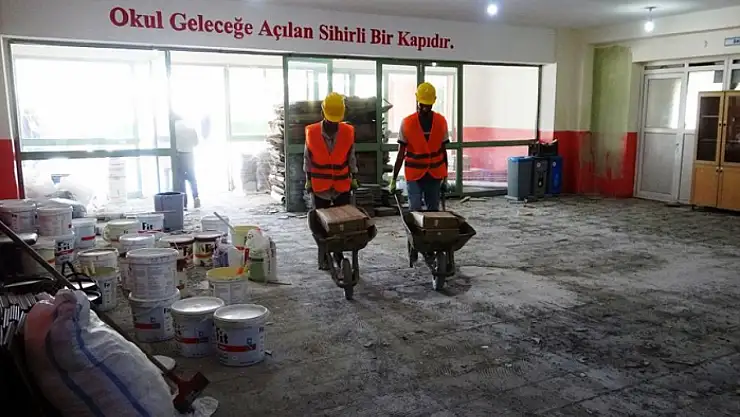 Van'da okullar eğitim öğretime hazırlanıyor